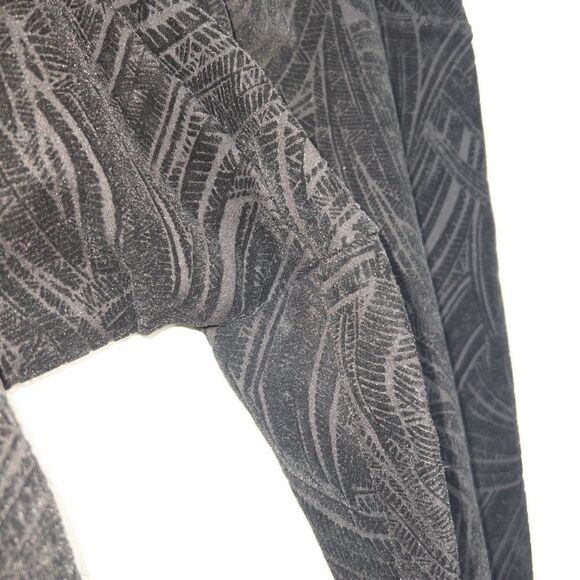 Lysse Crushed Velvet Textured Ponte Leggings Size 1X - Picture 5 of 7